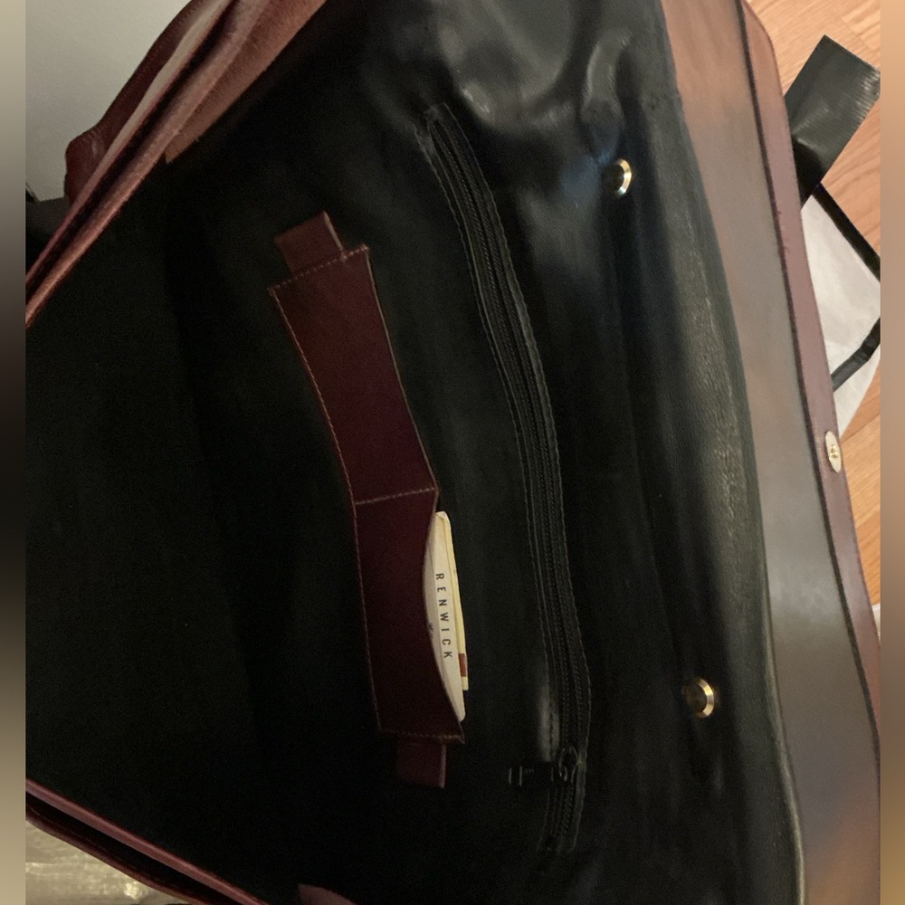 💎 Rare Vintage Renwick Oxblood Italian Leather Bag - Picture 7 of 16